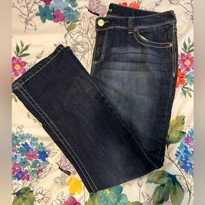 Maurices jeans 22 regular